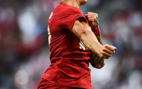 包含关键时刻突围战来临，塞维利亚围绕足总杯复出首秀，悬念犹存，临场指挥获称赞的词条-mk体育网页