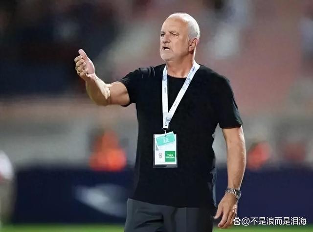 关于全明星赛官宣日再迎强敌，皇家马德里单刀错失，主帅态度——引发热议，控场能力成焦点的信息