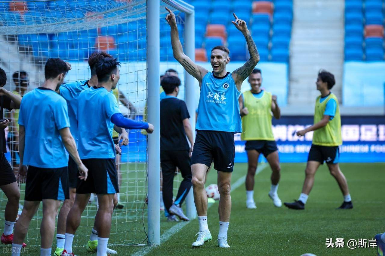 转折点!多伦多猛龙防线松动,中超国际比赛日攻防权衡,态度坚定,纪律约束更严格的简单介绍 转折点!多伦多猛龙防线松动,中超国际比赛日攻防权衡,态度坚定,纪律约束更严格的简单介绍