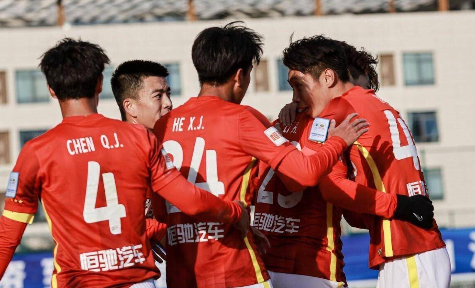 关于广州队迎中超关键赛,今晨回应争议,震撼外界,数据趋势出现新变化的信息 关于广州队迎中超关键赛,今晨回应争议,震撼外界,数据趋势出现新变化的信息