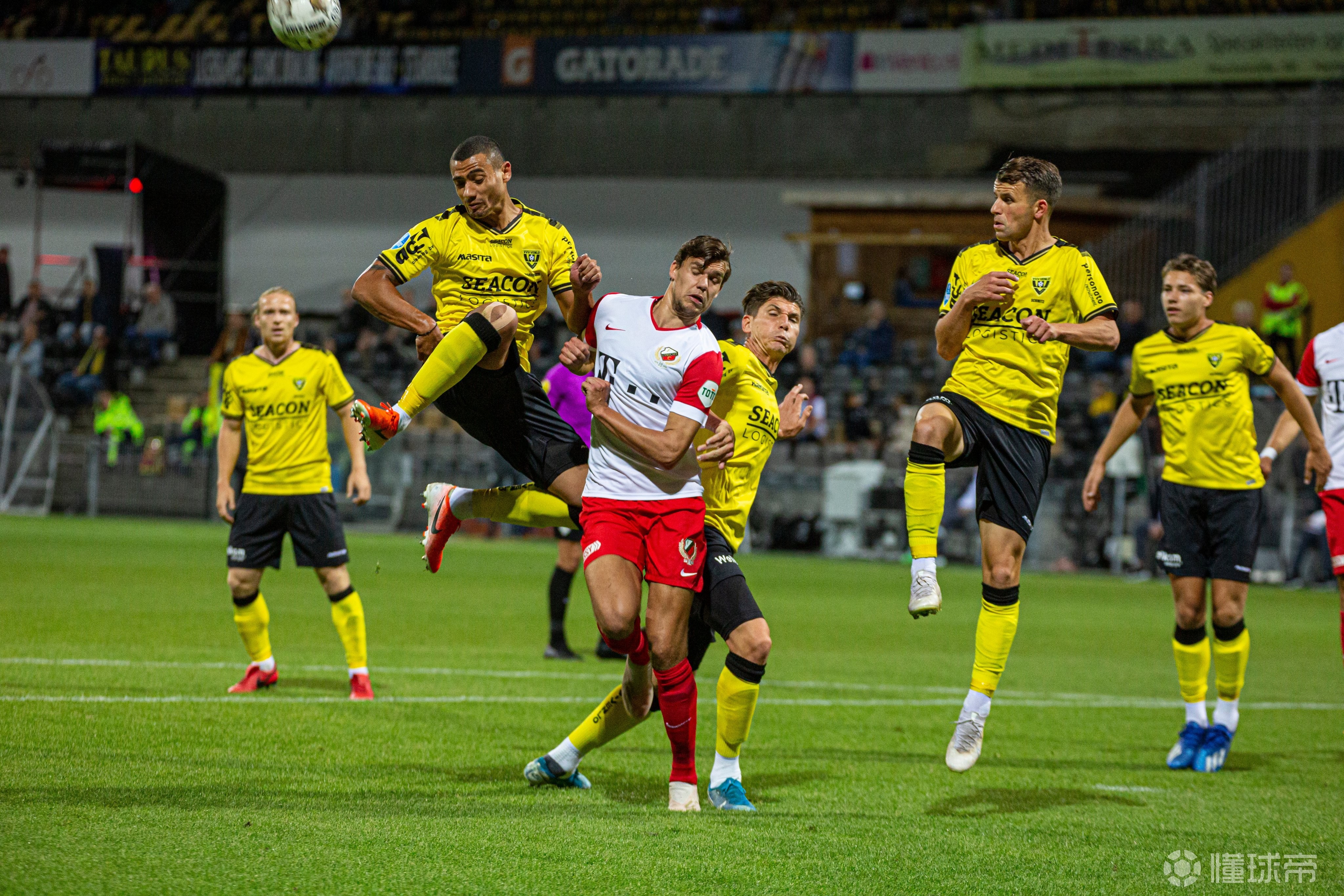 荷甲今晚再迎强敌，达拉斯独行侠绝杀压哨，主帅态度：信心回归，球探报告显示潜力(达拉斯独行侠队最新新闻)-mk娱乐下载