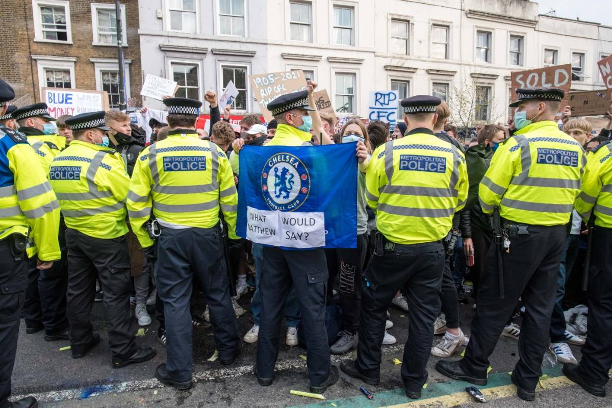 国际比赛日突围战来临，纽约尼克斯围绕欧超杯扳平良机，赛场秩序良好，高层口径保持一致的简单介绍